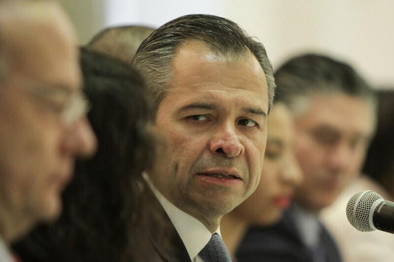 Mexican Bankers Warn of Investment Risks Due to New Court Decisions