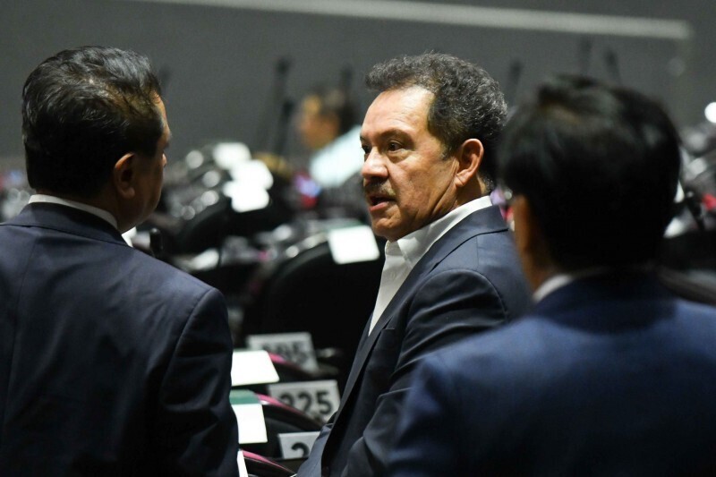 Внутренняя борьба в Morena после отставки Адана Августа