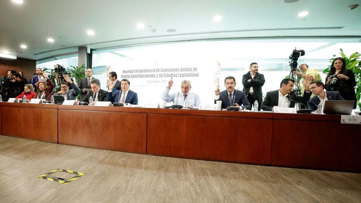 Морена предлагает конституционную реформу в Сенате