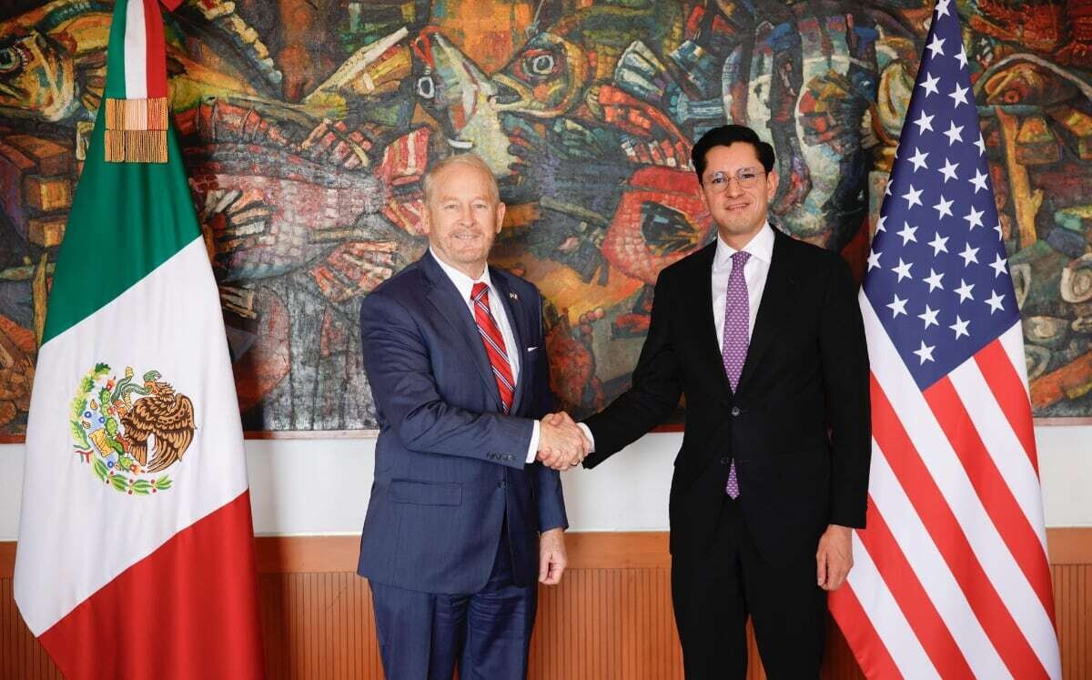 Política Exterior de México: Velasco y Johnson discuten cooperación