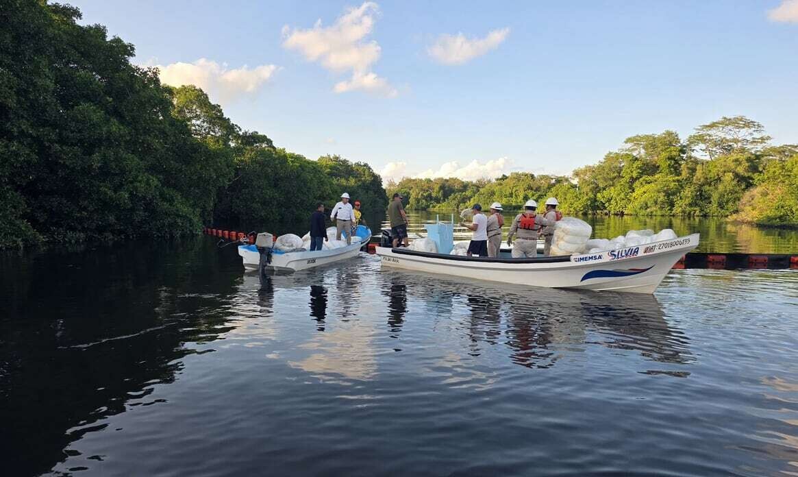 Pemex 否认墨西哥湾石油泄漏报告