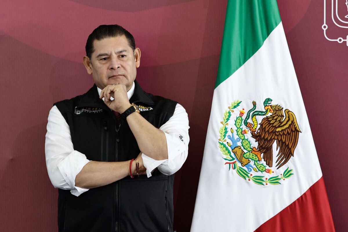 普埃布拉政府指控TV Azteca设立机器人农场以诋毁缆车系统