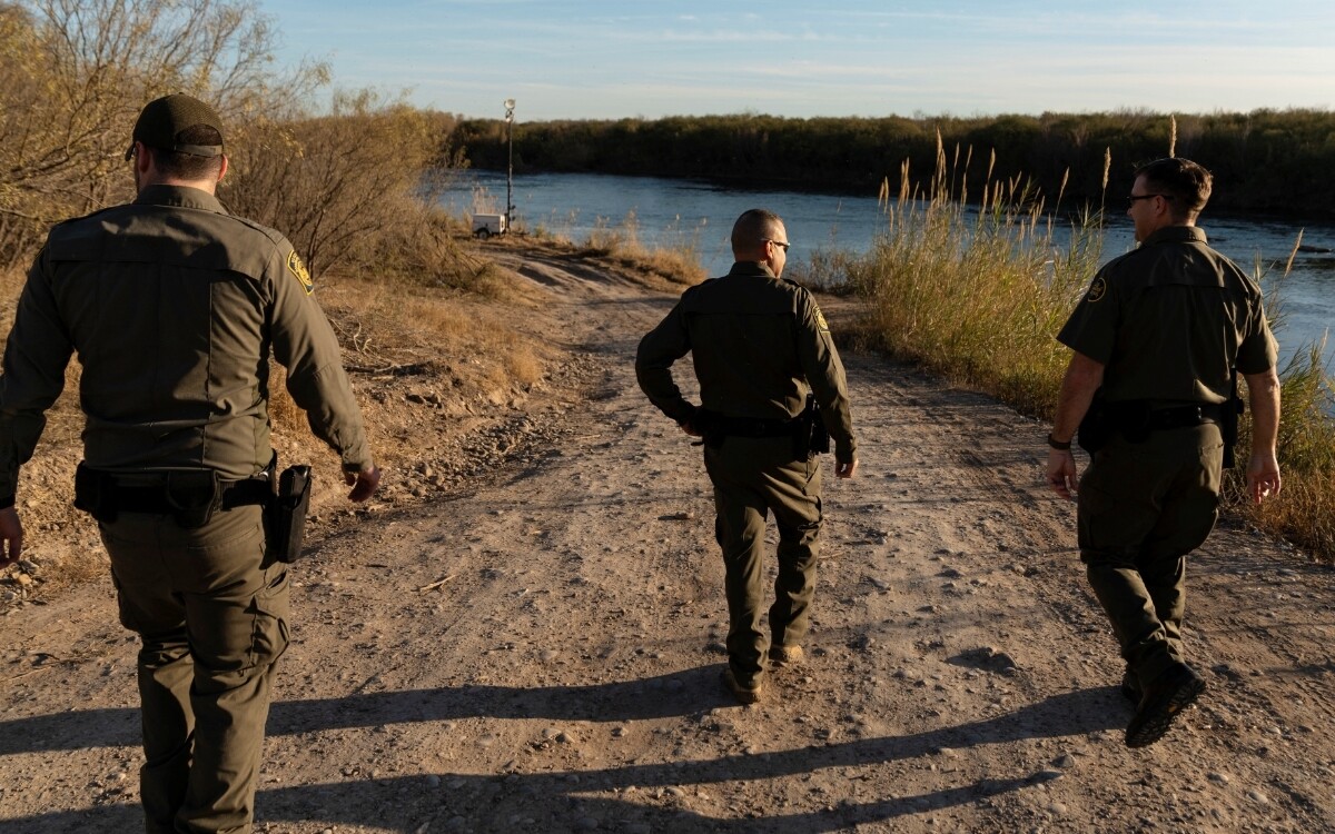 В Мексике подтвердили вооружённые атаки на пограничников США