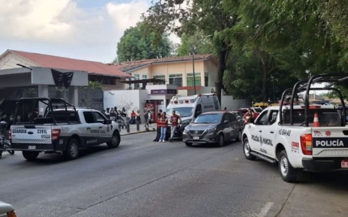 Agresión armada contra periodista en Michoacán deja herido a comunicador y adolescente