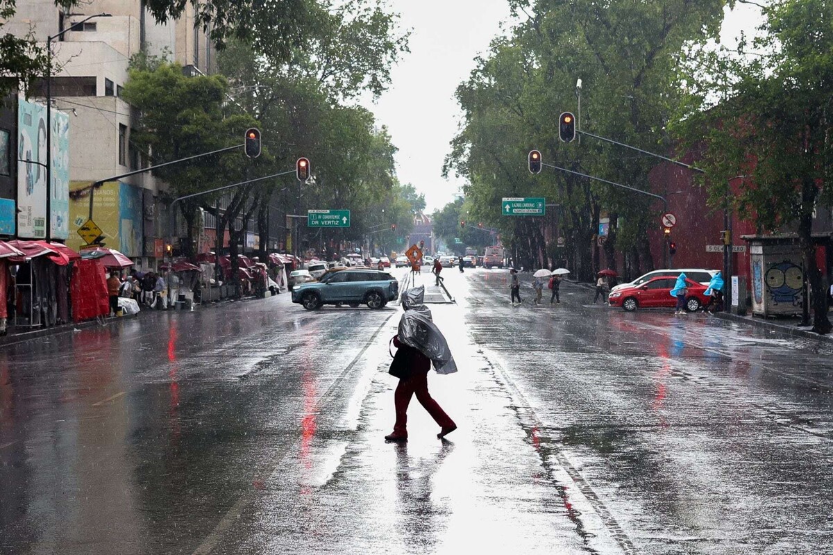 Прогноз сильных дождей в Мехико на 12 апреля
