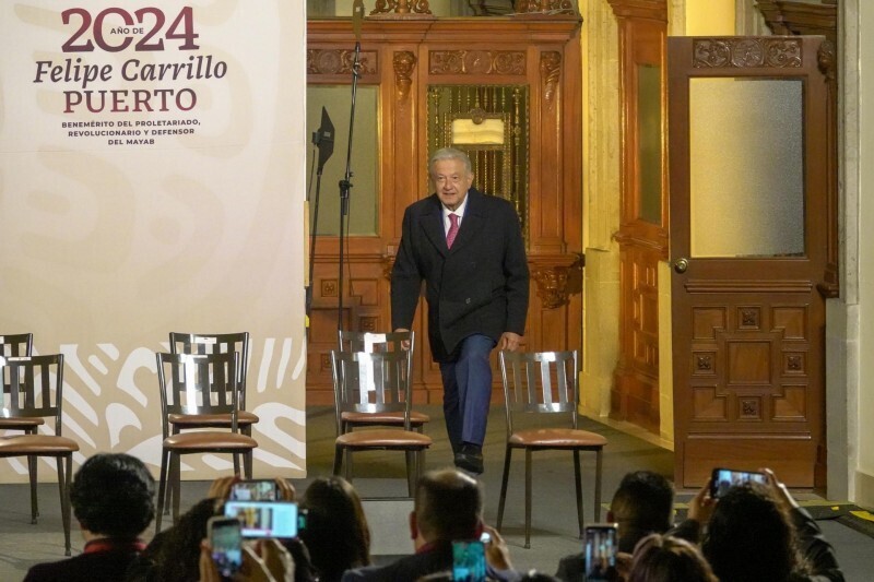 Основные моменты последней утренней конференции AMLO о переходе