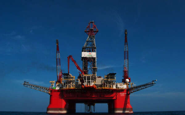 Pirate Attack on Pemex Platform in Campeche