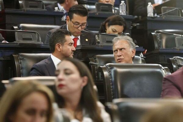 PAN Expels Miguel Ángel Yunes Family from Party
