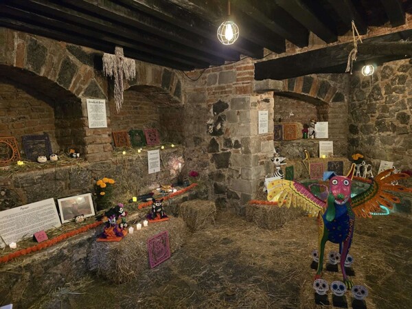 Celebrating Pets at the Day of the Dead Ofrenda