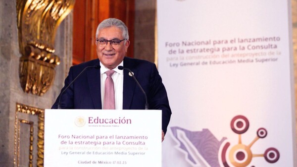 Yunes Márquez Awaiting Morena Membership Amid Controversy