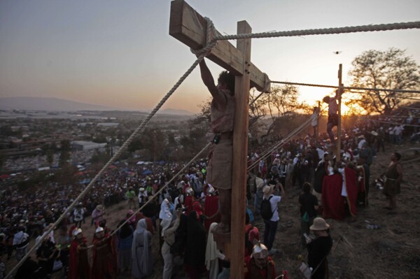 Roads in Iztapalapa to be Closed for Via Crucis