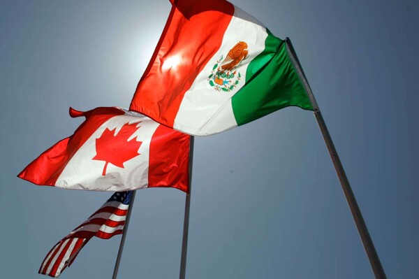 Integration and Disintegration in Mexico-US Relations