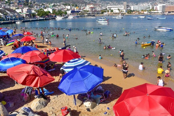 Acapulco Prepares for a Busy Tourist Season