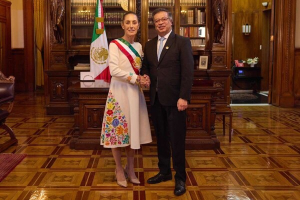 Клаудия Шейнбаум поддерживает президента Колумбии Петра