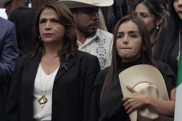 Arrest of cartel members suspected in Mexican mayor's murder