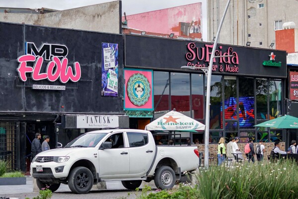 Questioning the legality of security in clubs in Puebla