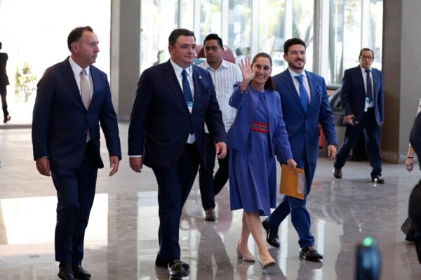 Mexico's President Claudia Sheinbaum Discusses Economic Strategies with Business Leaders in Nuevo León