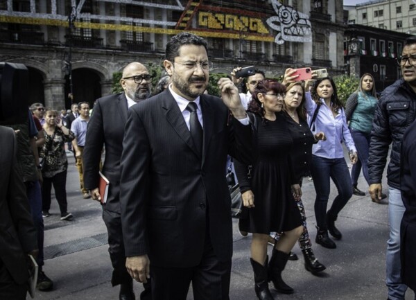 Батрес готовит политические ходы в Мехико на выборы 2027 года