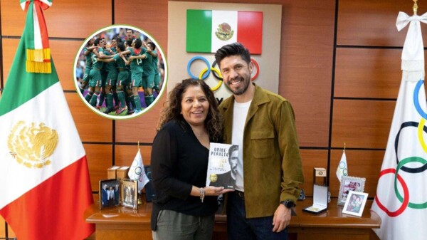 Oribe Peralta Inspires Youth Through Sports