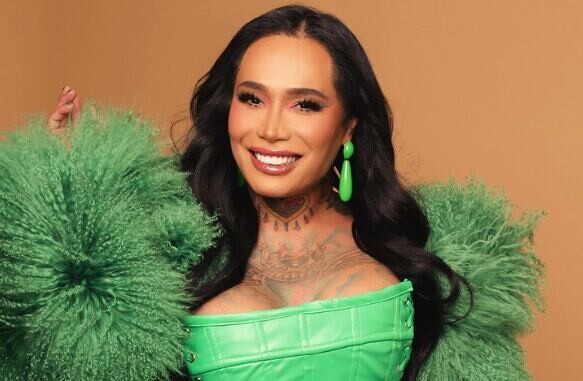 Karina Torres Pauses 'Kari por el Mundo' Due to Hack