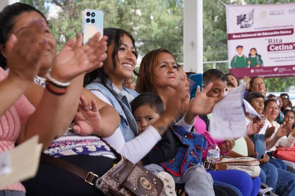 Rita Cetina Scholarships Delivery in Mexico
