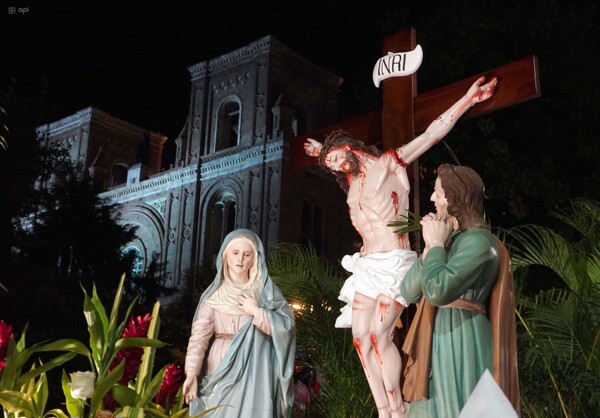 The Mirror of the Soul: Reflections on the Meaning of Life