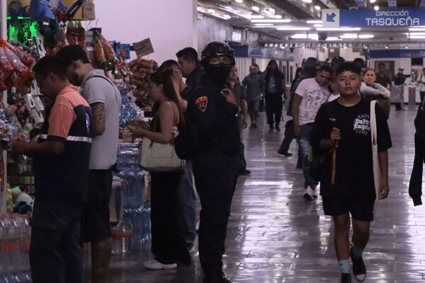 High User Traffic on Metro Line 2, Investigations Ongoing