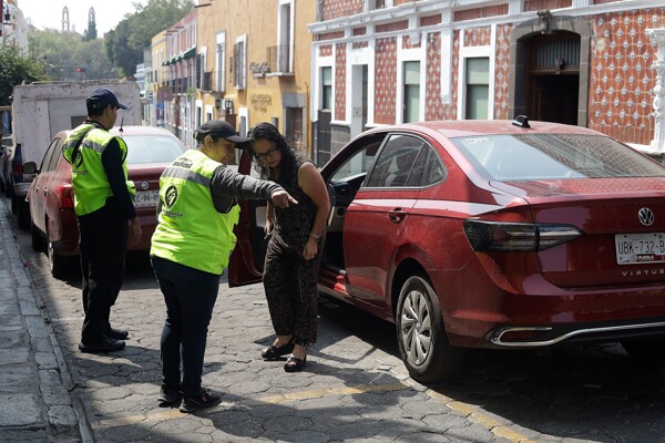 Puebla Municipality Files Complaints Against Aggressors of Parking Inspectors