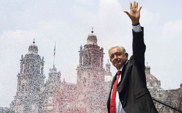 AMLO Рефлексирует о Президентстве Перед Переходом