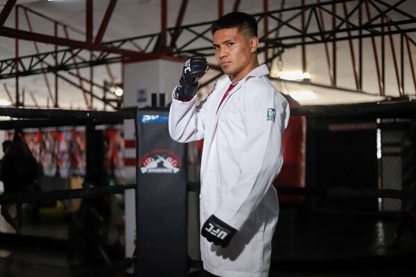 David Martínez Acevesse: From Doctor to UFC Fighter
