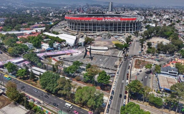 Протесты в Мехико перед матчем Мексика - Португалия