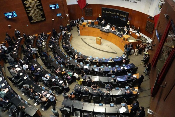 Protests Erupt in Mexico City Against Telecom Reform