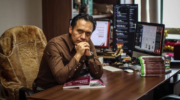 教育部官员指控秘书腐败引发争端