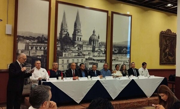 Jalisco Truckers Demand More Security on Highways