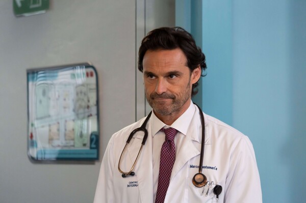 Spanish Actor Iván Sánchez on New Medical Drama 'Doc'