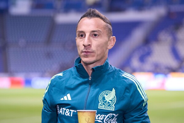 Андрес Гуардадо получит дань уважения на матче FIFA