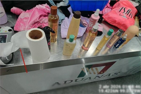 Woman Detained in Mexico City with Cocaine in Cosmetics