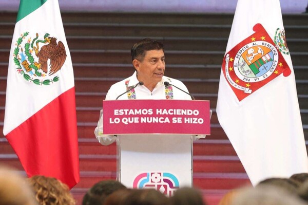 Governor Salomón Jara Cruz presents achievements of 2025