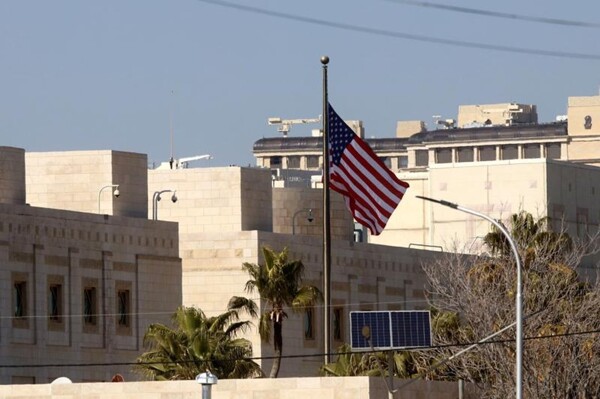 Flash Fire at Mexico City Metro Station Due to Short Circuit
