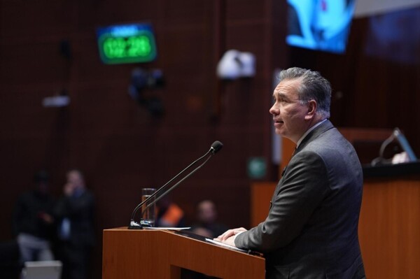Senator Defends Youth Program in Mexico