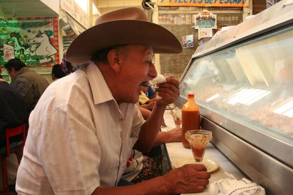 IMSS calls for food caution during Holy Week