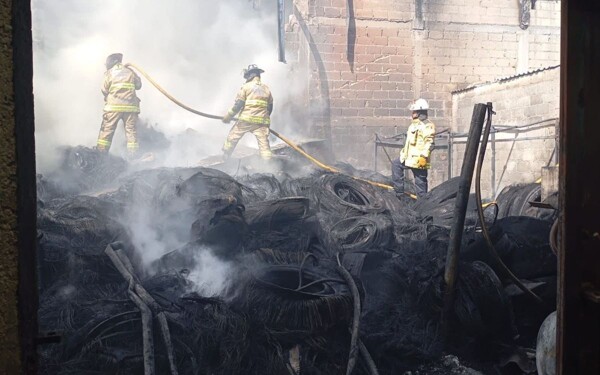 Private jet crashes in Toluca, killing six