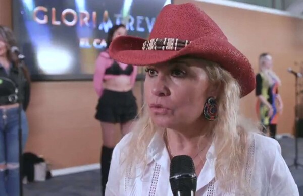 卡拉·埃斯特拉达要求停止对格洛丽亚·特雷维的“私刑”