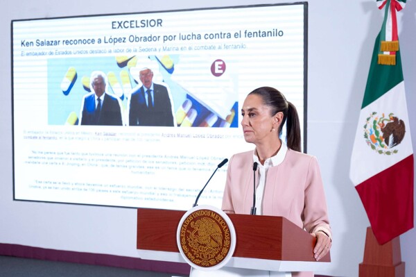 Claudia Sheinbaum Criticizes U.S. Ambassador's Inconsistencies