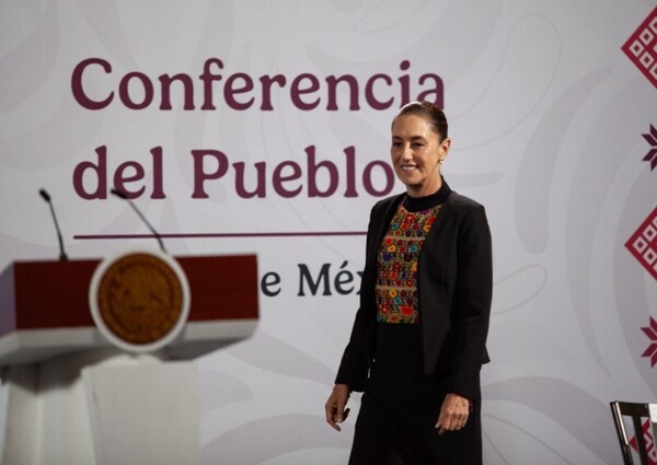 Sheinbaum Backs López Obrador, Calls for Unity