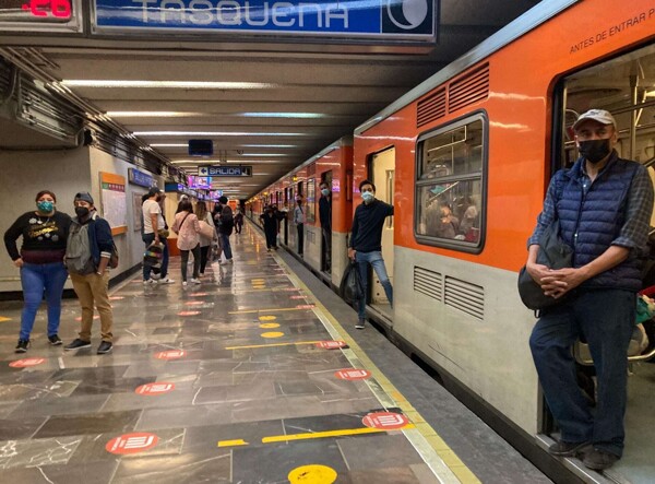 Criticism Grows Over Mexico City's Metro Failures