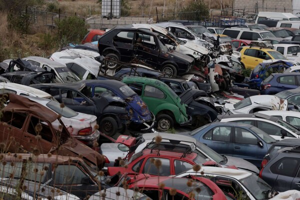 Irregularities in impound lots of Puebla