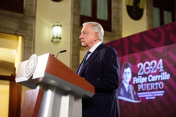 Критика администрации президента Лопеса Обрадора