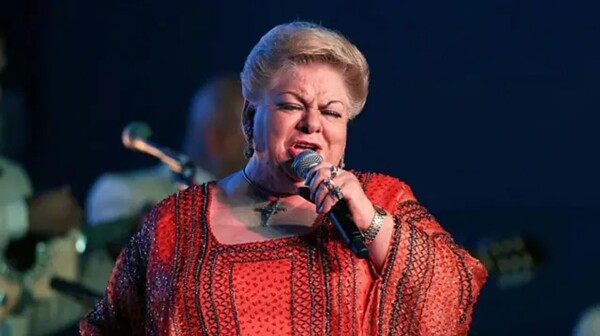 Death of Paquita la del Barrio at 77