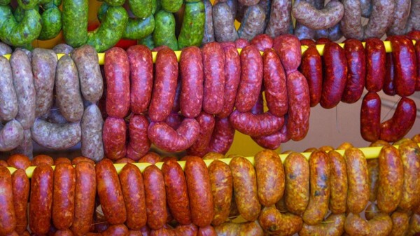 托卢卡香肠：遗产与文化融合